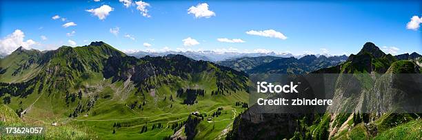Panorama Dos Alpes - Fotografias de stock e mais imagens de 2000-2009 - 2000-2009, Alpes Europeus, Alpes suíços