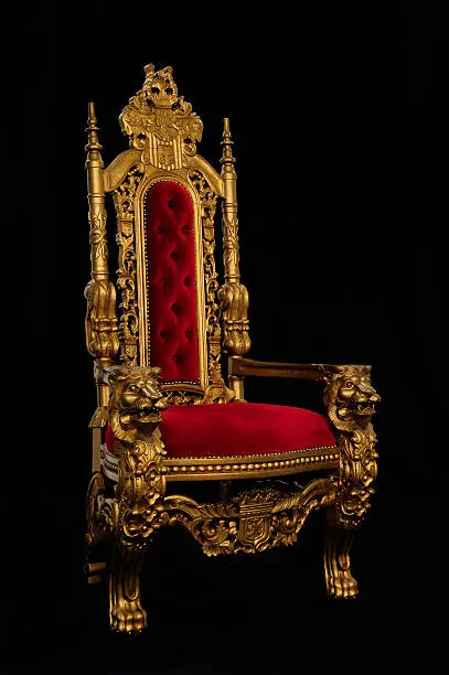royal throne on black / the black makes it imposing / and ever royal
