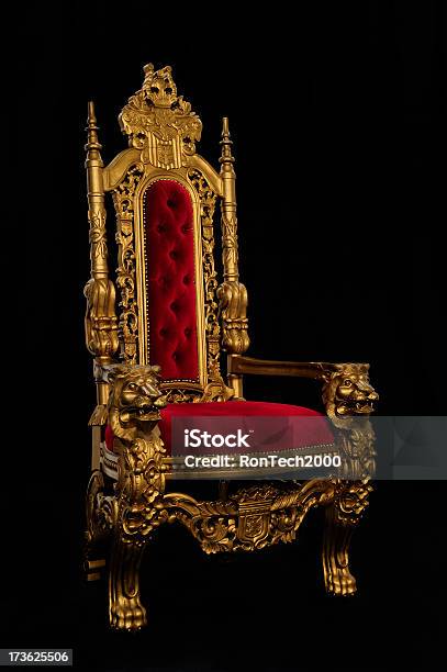 Foto de Trono Em Preto e mais fotos de stock de Trono - Trono, Realeza, Cadeira