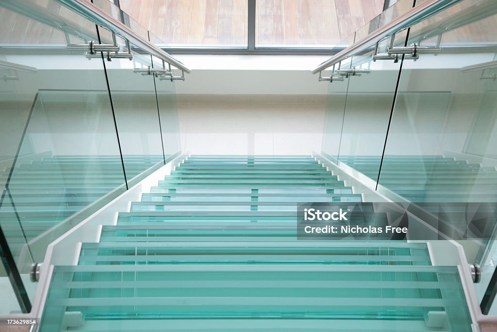 Abstrait escaliers - Photo de En verre libre de droits