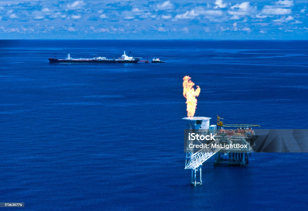 Industria petrolífera. - Foto de stock de Combustible fósil libre de derechos