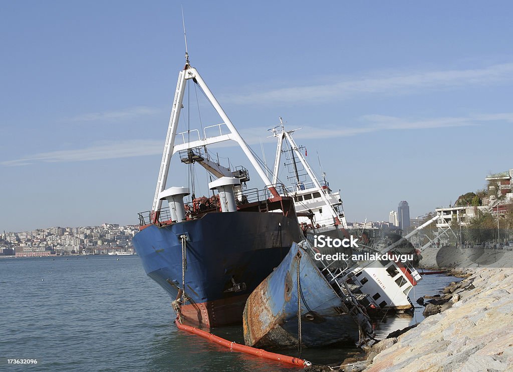 Кораблекрушение - Стоковые фото Аварии и катастрофы роялти-фри