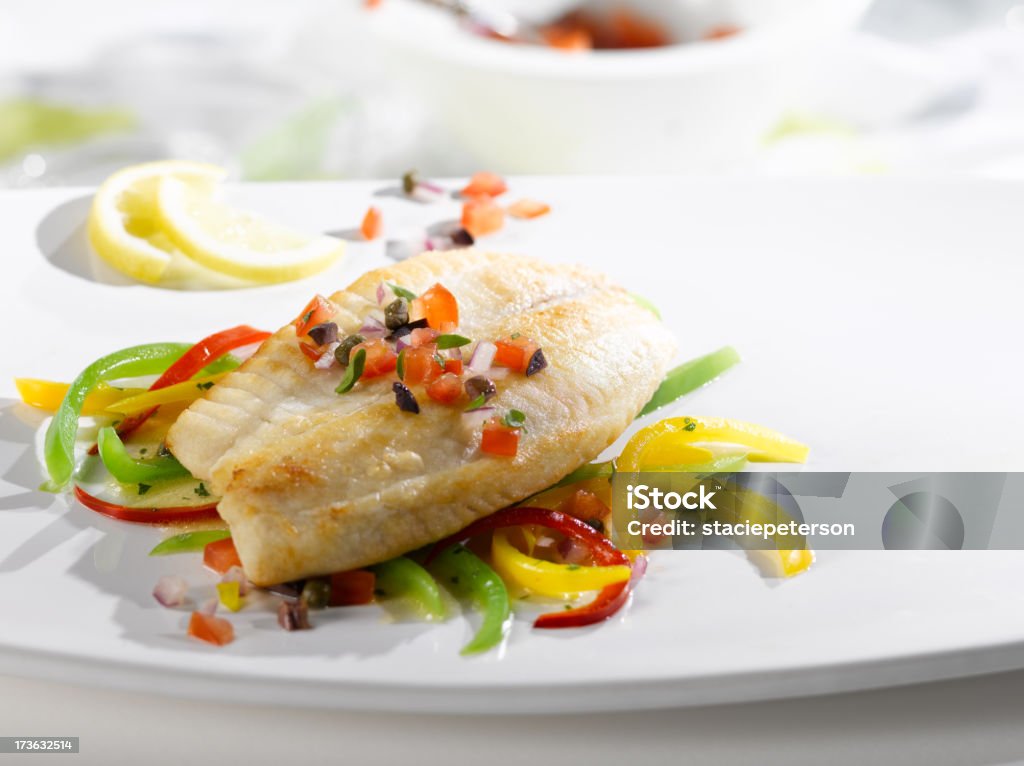 Grillowany Kulbak z papryki w słońcu - Zbiór zdjęć royalty-free (Halibut)