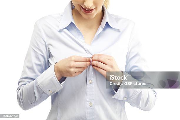 ボタンアップシャツ - 女性のストックフォトや画像を多数ご用意 - 女性, 襟付きシャツ, ボタン