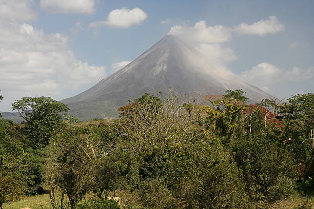 istock Arenal Volcano in Costa Rica 173633061