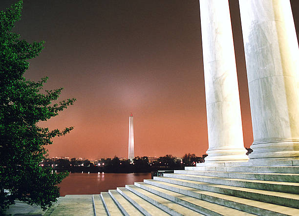 istock Washington Monument & Jefferson Memorial 173633428