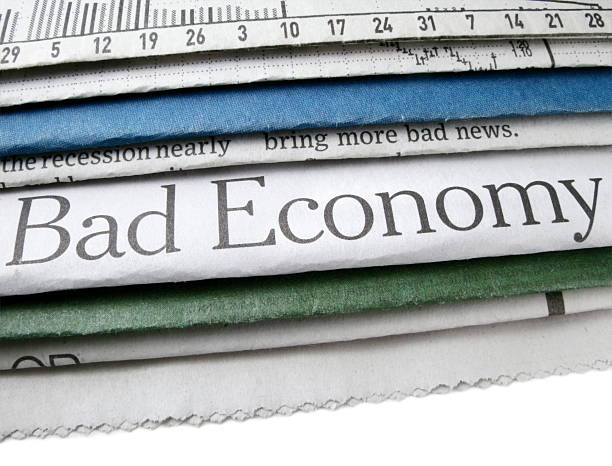 istock Bad Economy Headline 173633546