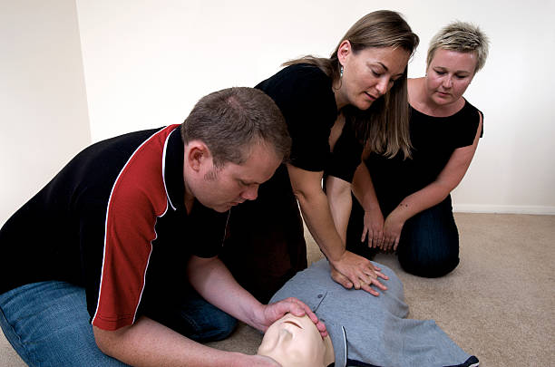 Compressor In First Aid 210+ Chest Compression Machine Stock Photos, Pictures & Royalty-Free ...