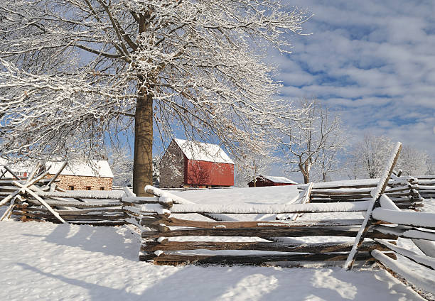 istock Peter Wentz Farm in Winter 173635352