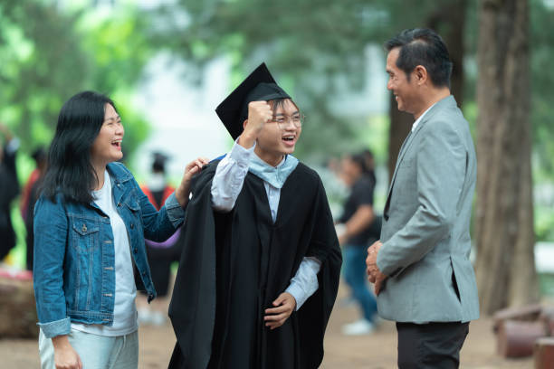 istock University Graduation Venue 1736385811