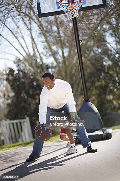 Father And Son Playing Basketball Stock Photo - Download Image Now - 30-39 Years, 6-7 Years, Activity