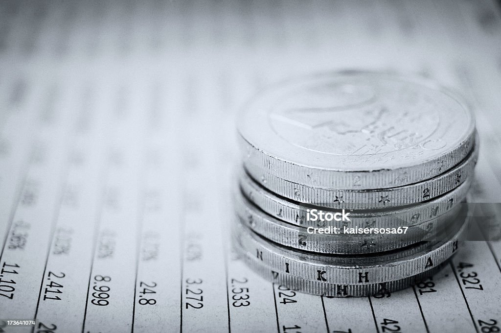 monete in euro - Foto stock royalty-free di Copy Space