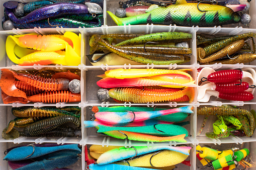 twitching lures, twitch baits
