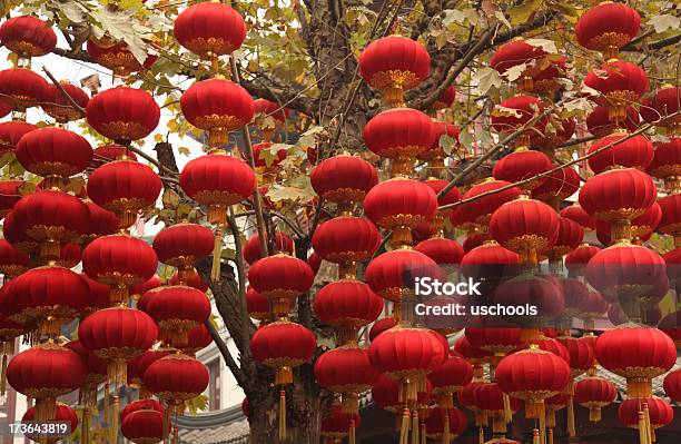 Faroles Chinos Rojo Foto de stock y más banco de imágenes de Barrio chino - Barrio chino, Pekín, Aire libre