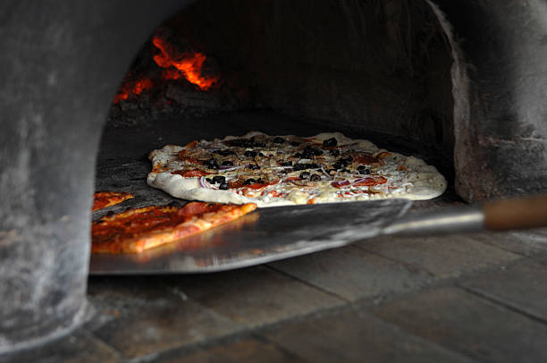 istock Pizza in the oven 173648711