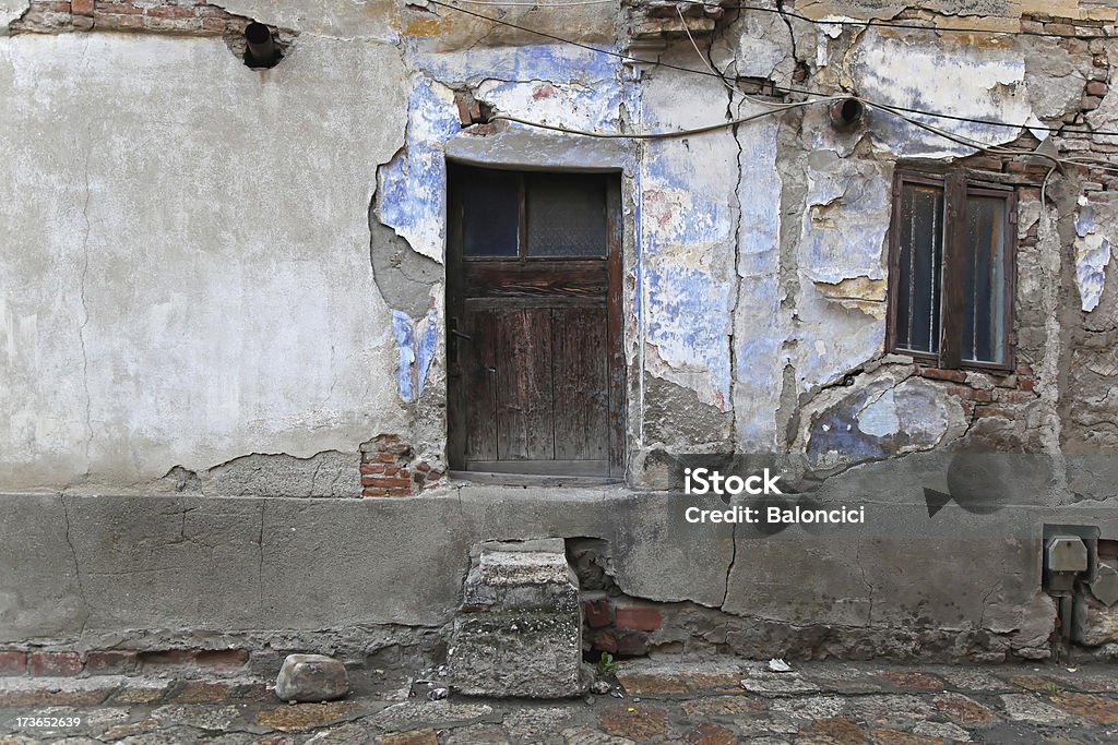 Derelict house - Foto stock royalty-free di Abbandonato