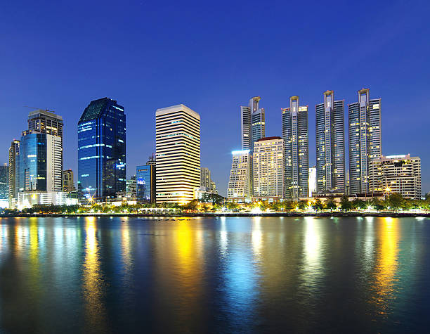 istock Landscape Bangkok city at twilight 173655032