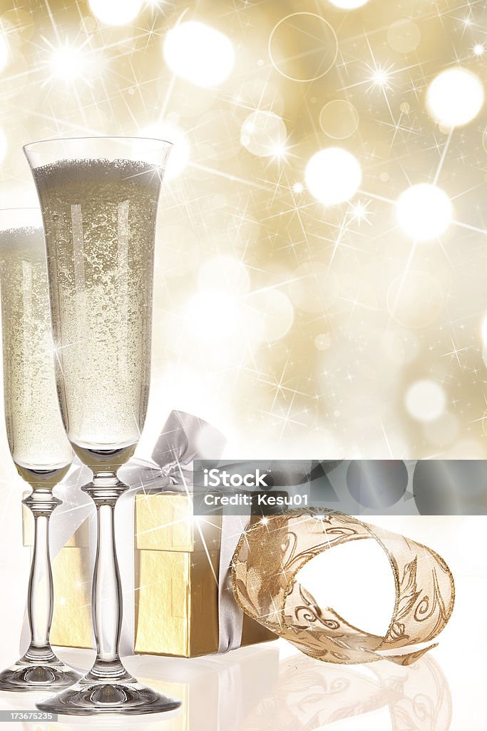 Par de champagne flutes - Royalty-free 2013 Foto de stock