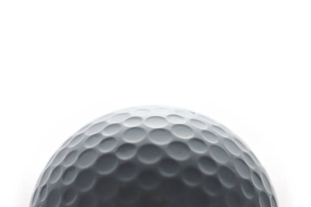 pelota de golf - golf ball circle ball curve fotografías e imágenes de stock