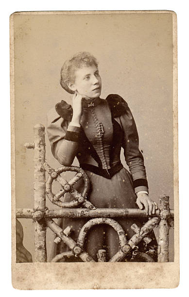 istock Victorian woman 173685853
