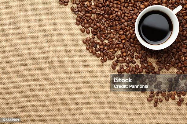 Fundo De Café - Fotografias de stock e mais imagens de Agricultura - Agricultura, Café - Bebida, Aniagem de Cânhamo