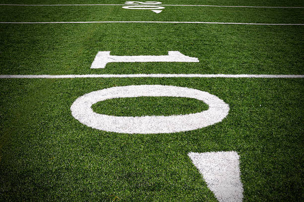 istock Ten Yard Line 173691484