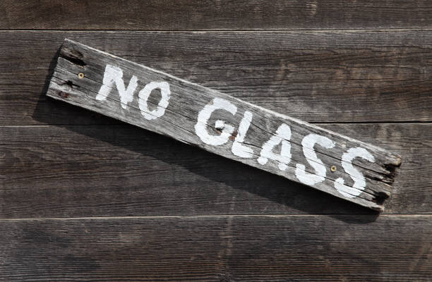 istock no glass  XXL 173693680