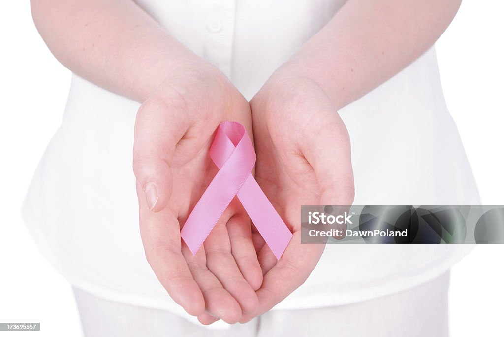 Cuidado mãos (XXXL - Foto de stock de Fita de Consciência para o Câncer de Mama royalty-free