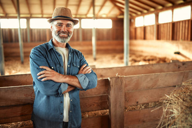 istock Mature couple working on the farm 1736961245