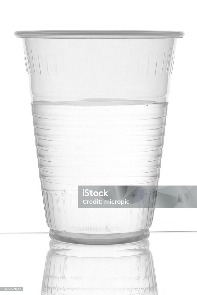 Acqua nel contenitore di plastica - Foto stock royalty-free di Acqua