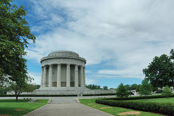 istock George Rogers Clark National Memorial 173698526