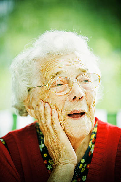 felice senior signora - aging process affectionate vitality awe foto e immagini stock