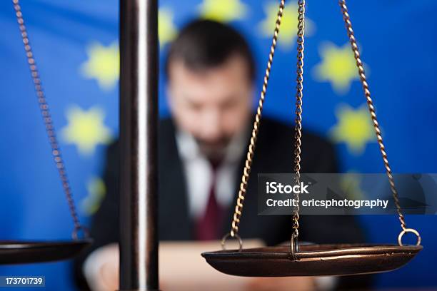 Европейский Союз Юрист — стоковые фотографии и другие картинки Бизнес - Бизнес, Весы, Впереди