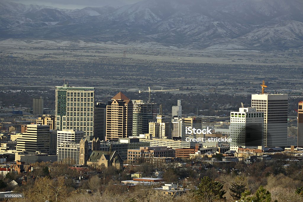 Salt Lake City, Utah, USA Skyline--na początku wiosny--szeroki - Zbiór zdjęć royalty-free (Architektura)