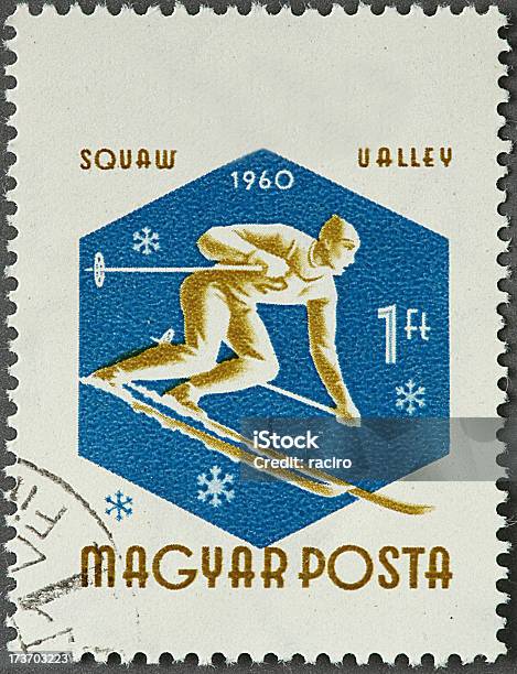 Foto de Vintage Esquiador e mais fotos de stock de Inverno - Inverno, Selo Postal, 1960