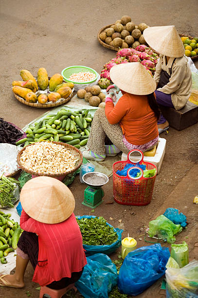 vietname mercado de saigon de ho chi minh - asian cuisine food asian ethnicity vietnamese cuisine imagens e fotografias de stock