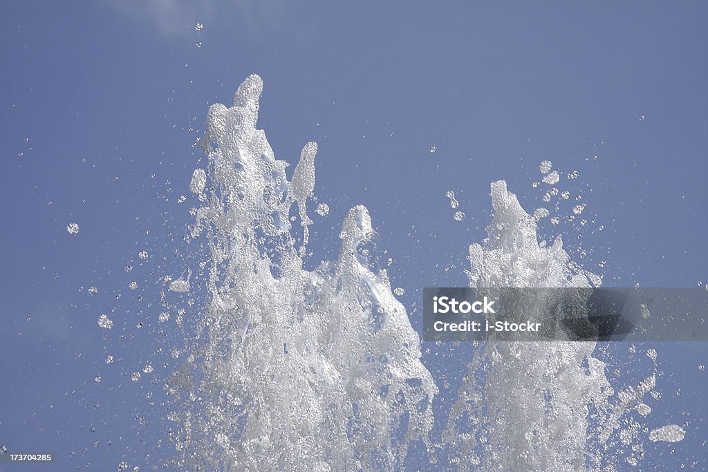 Salpicaduras de agua - Foto de stock de Agua libre de derechos