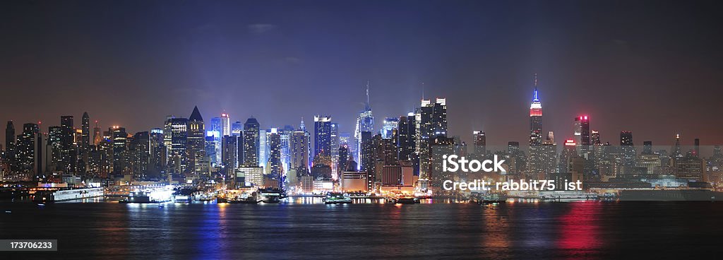 New York City Manhattan midtown skyline - Lizenzfrei Abenddämmerung Stock-Foto