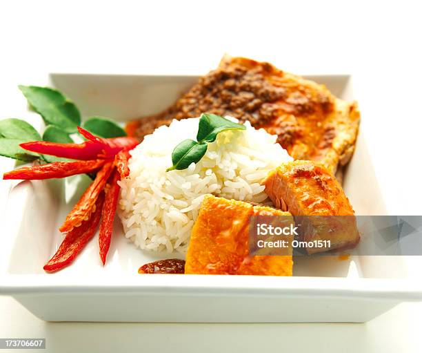 Foto de Comida Tailandesa Arroz e mais fotos de stock de Arroz - Alimento básico - Arroz - Alimento básico, Carne, Cenoura
