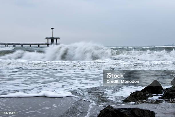 Storm - Fotografias de stock e mais imagens de Ao Ar Livre - Ao Ar Livre, Beira d'Água, Bulgária