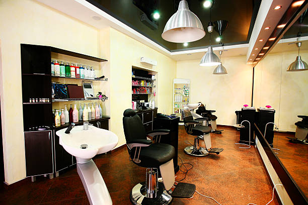 istock hairdressing salon 173717136