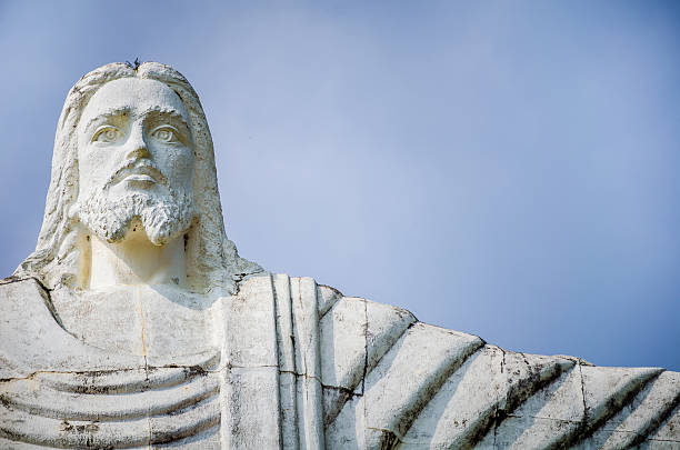 istock Statue of Jesus Christ 173719589