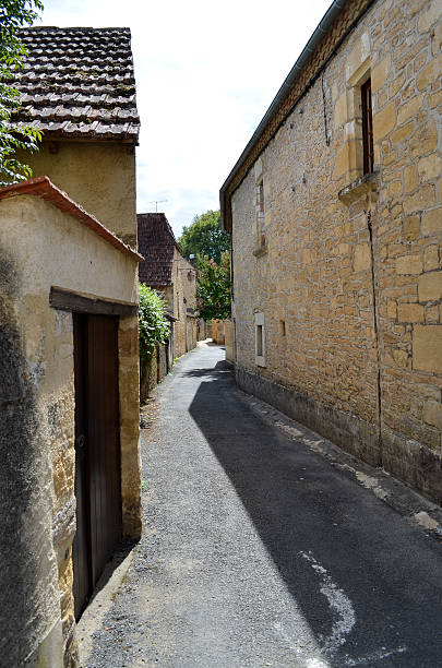 istock Rural French stone alleyway 173722079