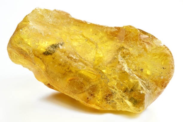 istock natural North Sea amber 1737229895