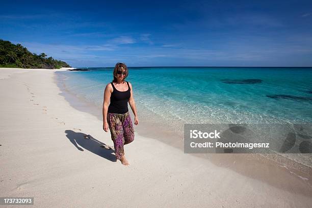 Yasawa Fiji Isole Del Pacifico Meridionale - Fotografie stock e altre immagini di Adulto - Adulto, Ambientazione esterna, Attività ricreativa