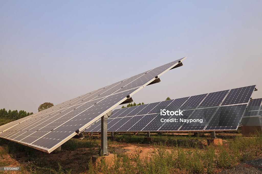 Centrais de produção de energia Solar - Royalty-free Ao Ar Livre Foto de stock