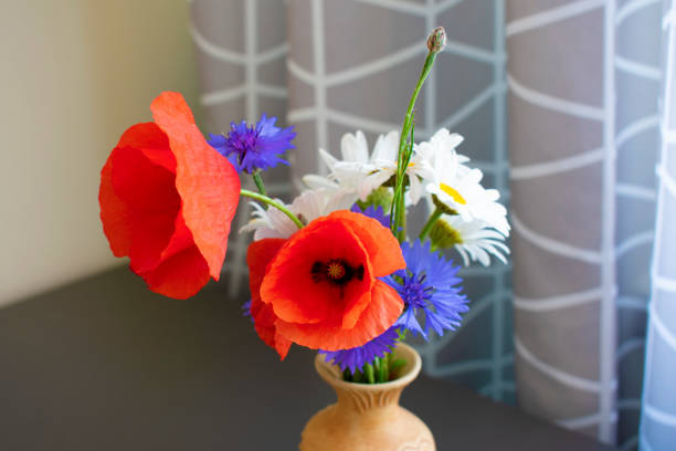 istock Bouquet of flowers 1737344835