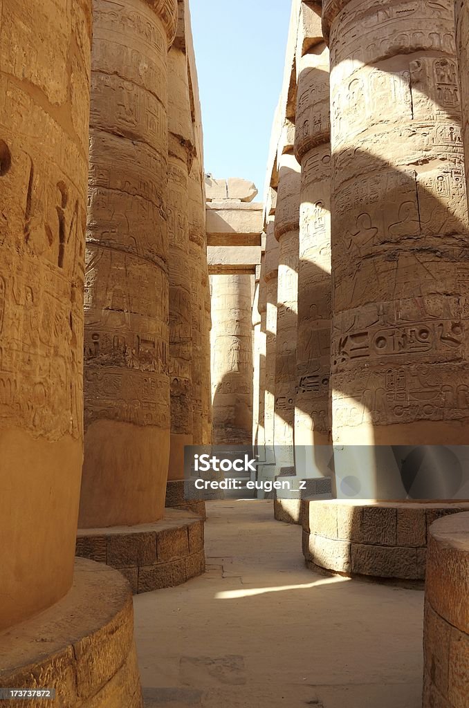 Sala ipostila-grande del Tempio di Karnak, Luxor, Egitto. - Foto stock royalty-free di Africa