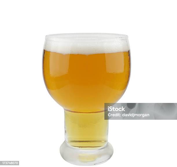 ガラスのビール - アルコール飲料のストックフォトや画像を多数ご用意 - アルコール飲料, カットアウト, クリッピングパス