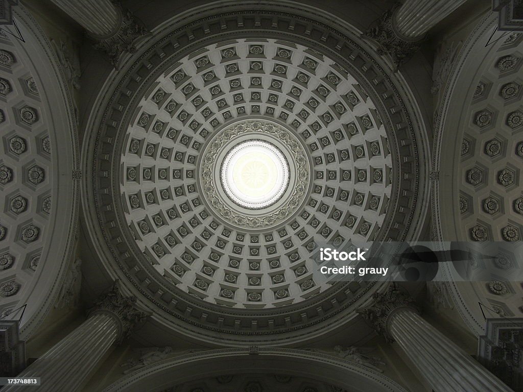 Chiesa di Imperia - Foto stock royalty-free di Ambientazione interna